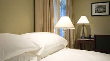 1 chambre, coffres-forts dans les chambres, fer et planche à repasser