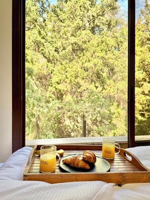 Imagen sin descripción, 3 de 42, botón