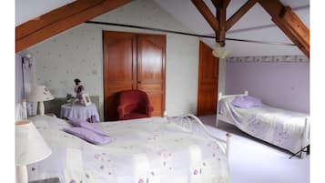 1 bedroom, WiFi, bed sheets