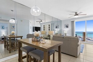 Dining - Grand Panama PCB 2BR Beach Views 2 Pools Sleeps 8 (Panama City Beach)