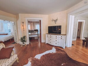 Uklassifisert bilde, 3 av 36, knapp