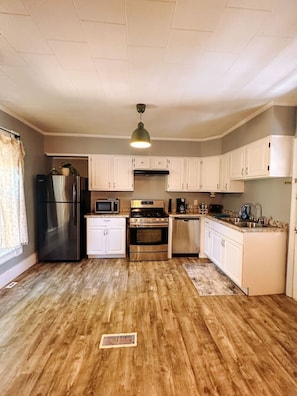 Nicht klassifiziertes Bild, 4 von 40, Schaltfläche