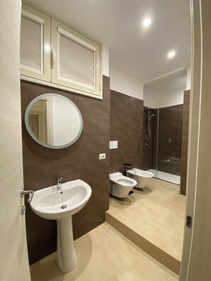 Deluxe Apartment, Balcony, City View