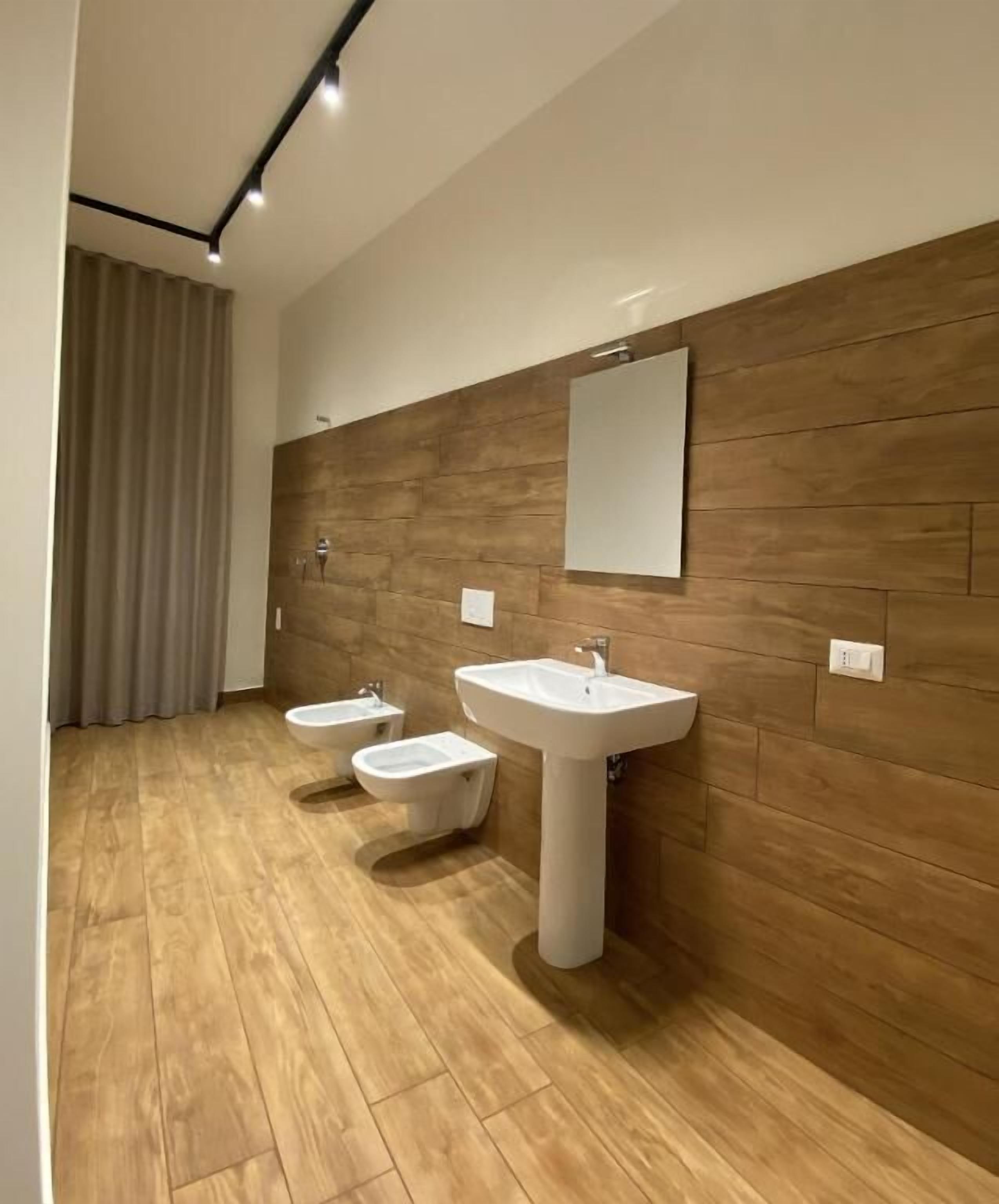 Superior-huoneisto, parveke, kaupunkinäköala | Kylpyhuone