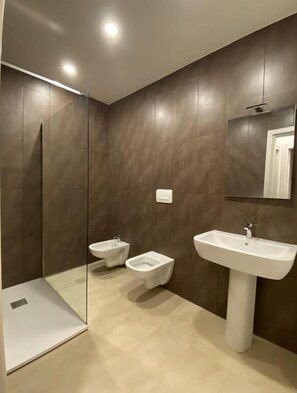 Superior Apartment, Balcony, City View | Bathroom - Primo Piano Acireale - Room & Relax (Acireale)