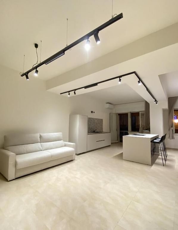 Superior Apartment, Balcony, City View | Living area