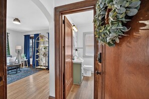 Imagen sin descripción, 3 de 27, botón