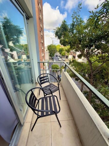 Flores: Premium flat very near Avellaneda Market!