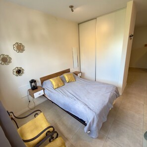 Immagine non classificata, 4 di 25, pulsante