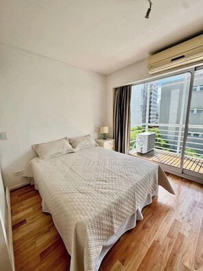 1 bedroom, iron/ironing board, WiFi, bed sheets - Big Palermo 5th floor suite with pool and Sauna (Buenos Aires)