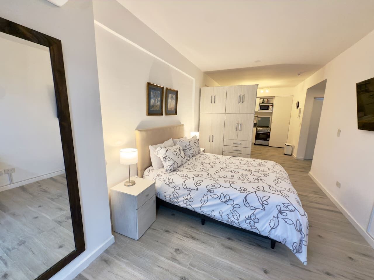 1 sovrum, strykjärn/strykbräda, wi-fi och sängkläder