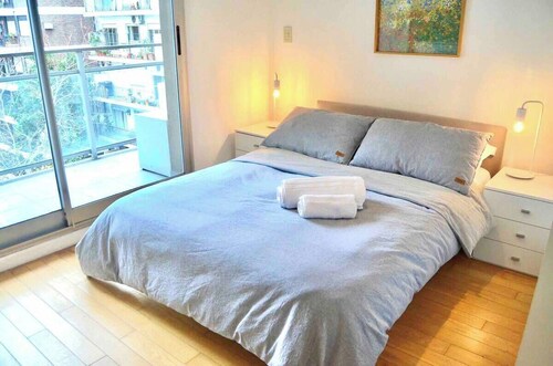 Warm, quiet & inviting retreat: Steps from Palermo