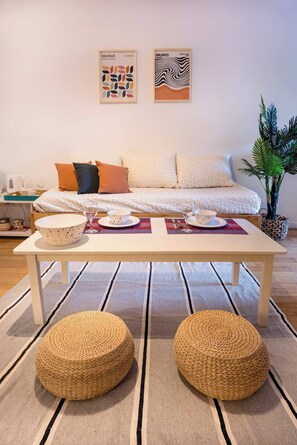 Imagen sin descripción, 4 de 18, botón