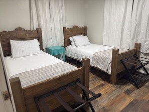 Nicht klassifiziertes Bild, 2 von 13, Schaltfläche