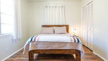 3 Schlafzimmer, Bügeleisen/Bügelbrett, Reisekinderbett, WLAN
