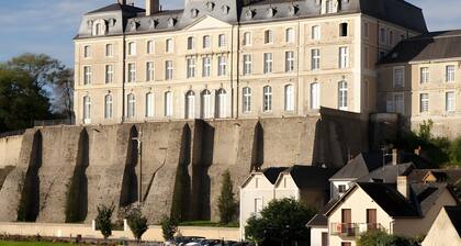 Chambre « Pause Tranquille - Chambre 2 » avec terrasse partagée, jardin partagé et Wi-Fi