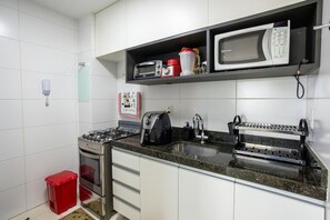 Private kitchen - Buenos Ayres #504 - Comfortable Apartment by Carpediem (João Pessoa)