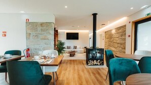 Dining - Quinta S. Pedro- Arouca Valley (Arouca)