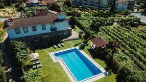 Seasonal outdoor pool - Quinta S. Pedro- Arouca Valley (Arouca)