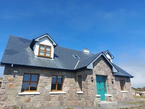 Exterior - TIGH MARIE, family friendly in Lettermullen, County Galway (Unknown)