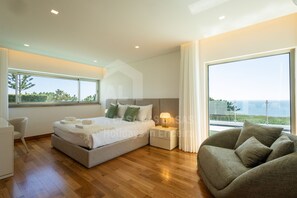 Villa | 4 bedrooms - Villa das Palmeiras by Acasadascasas (Mafra)