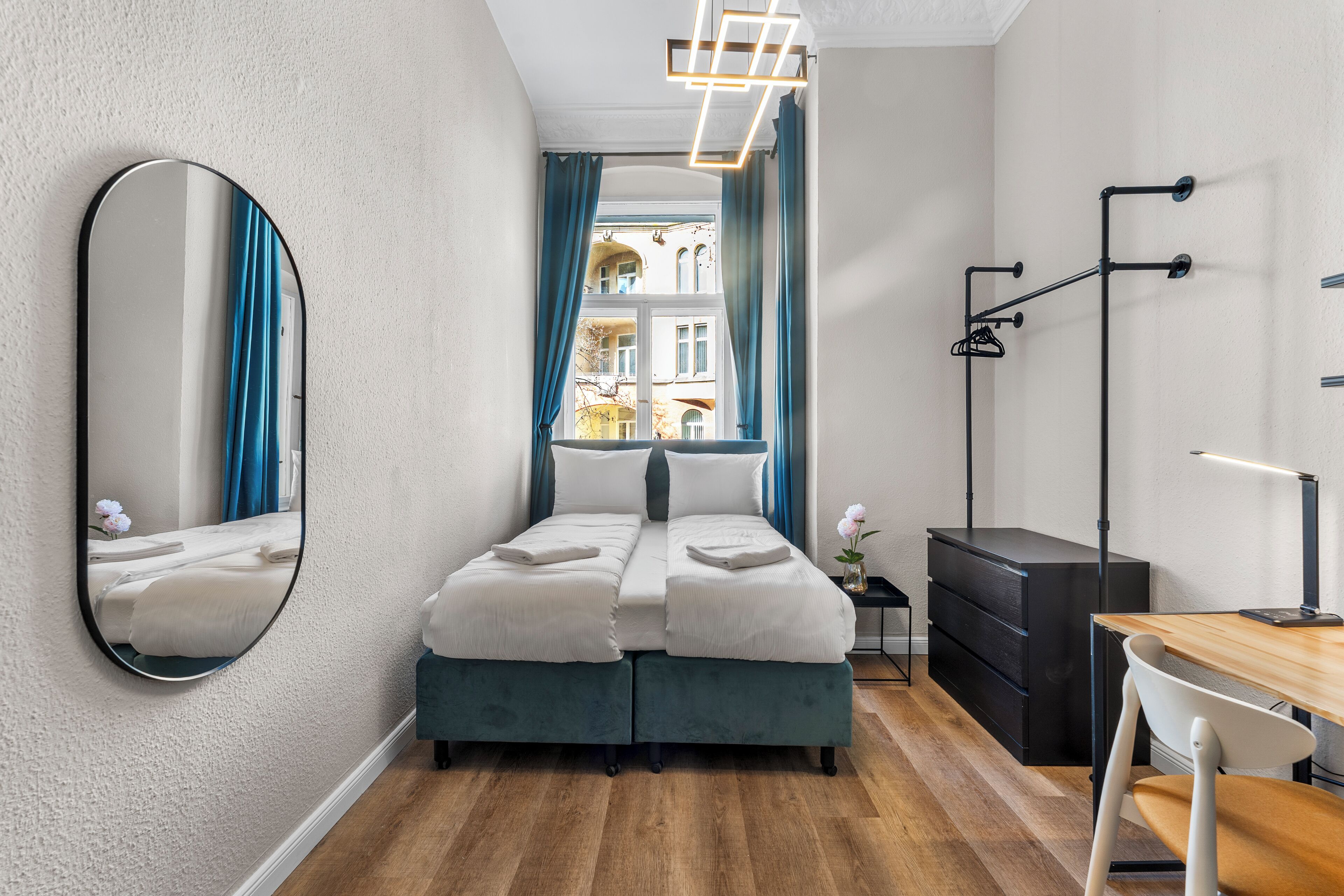 Estúdio standard, 1 cama King | Escrivaninha, espaço de trabalho para notebook