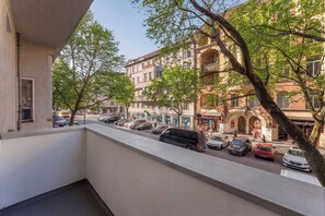 Studio Standard, 1 grand lit, balcon, vue ville | Vue sur la ville