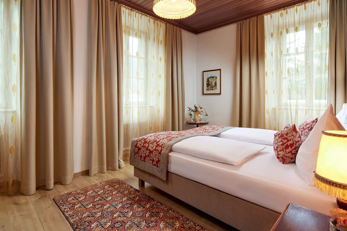 Caja de seguridad en la habitación, cortinas blackout y wifi gratis