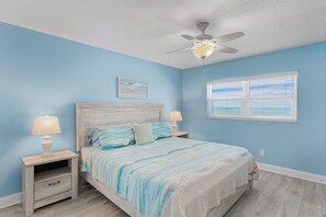 2 bedrooms, iron/ironing board, WiFi, bed sheets - Beachfront Oasis-Gulf View-Balcony-Heated Pool (Indian Shores)