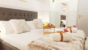 Free WiFi, bed sheets - Appartamento dei Templari by Ca-Sa Check (Venezia)