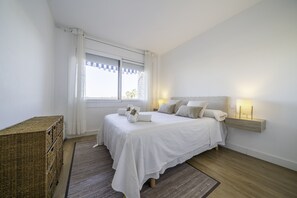 1 bedroom, iron/ironing board, free WiFi, bed sheets - HomeHolidaysRentals Pinedalovers - Costa Barcelona (Pineda de Mar)
