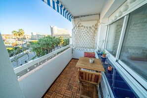 Outdoor dining - HomeHolidaysRentals Pinedalovers - Costa Barcelona (Pineda de Mar)