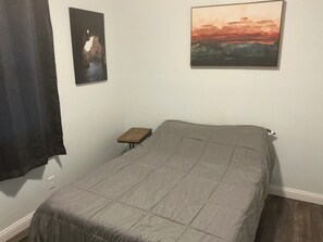 Unclassified image, 5 of 15, button