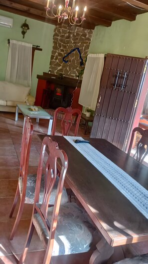 Unclassified image, 5 of 13, button - Country House 'La Serrana' with Mountain View, Wi-Fi and Air Conditioning (Málaga)