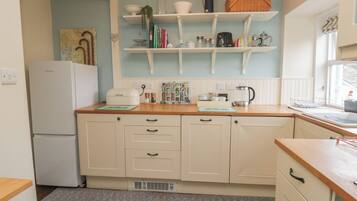 Lavavajillas, utensilios de cocina