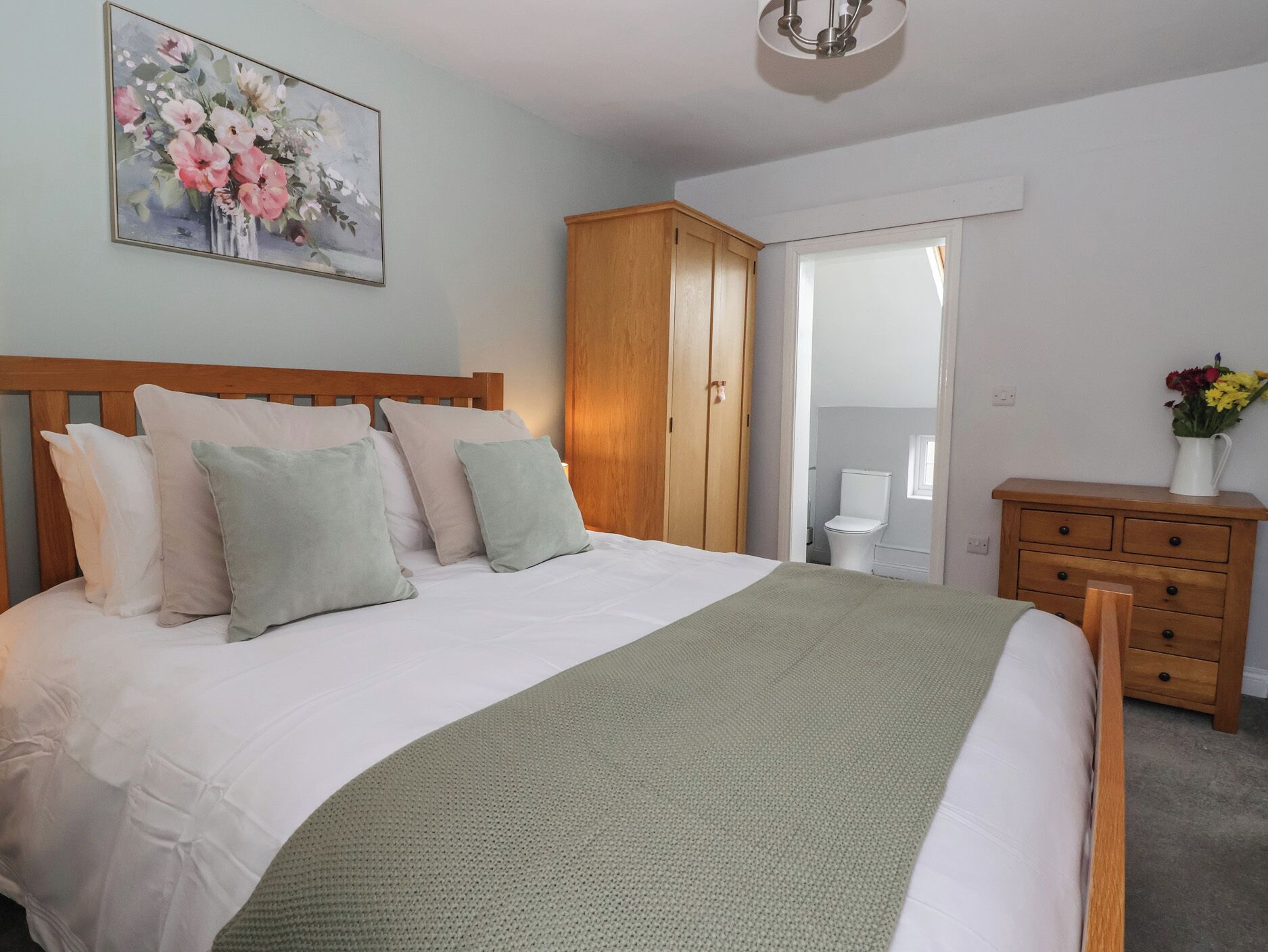 1 chambre, décoration personnalisée, ameublement personnalisé