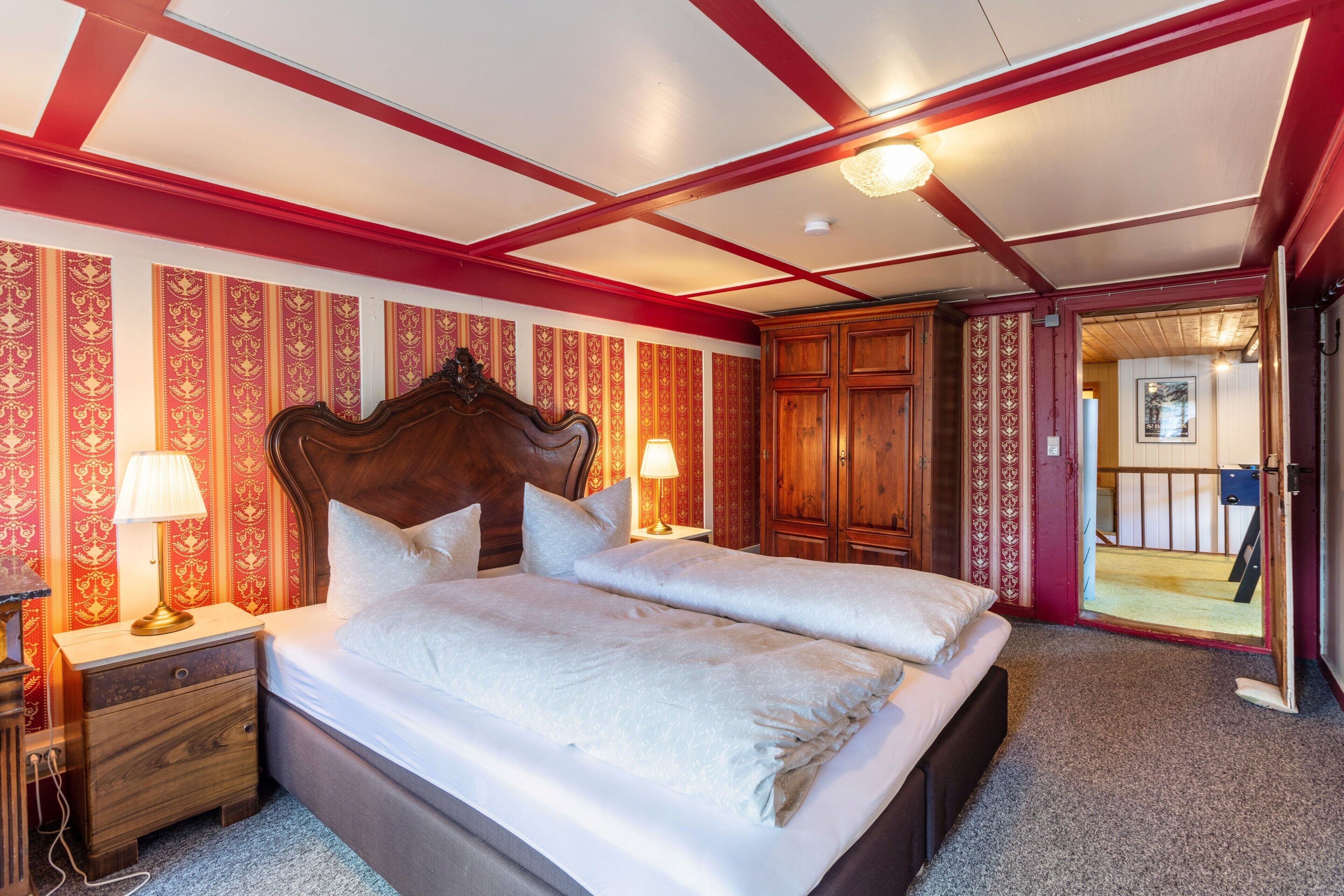 4 camere, Wi-Fi, lenzuola