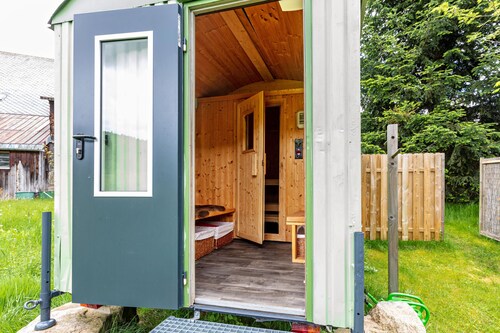 Apartment „Bachrainhof 1“ mit Bergblick, privatem Garten und WLAN