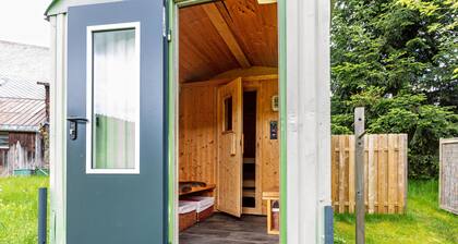 Apartment „Bachrainhof 1“ mit Bergblick, privatem Garten und WLAN