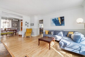 Uklassifisert bilde, 2 av 41, knapp