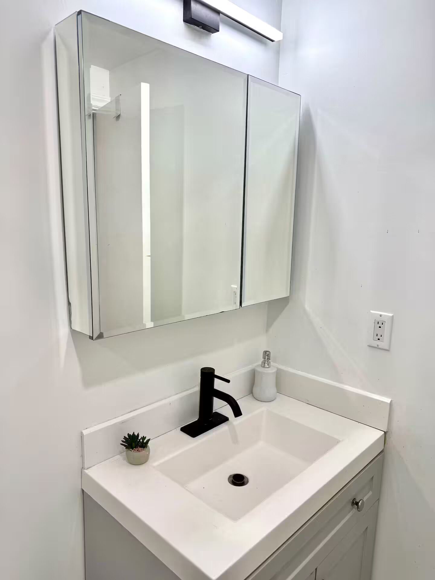 Shower, towels, soap, toilet paper