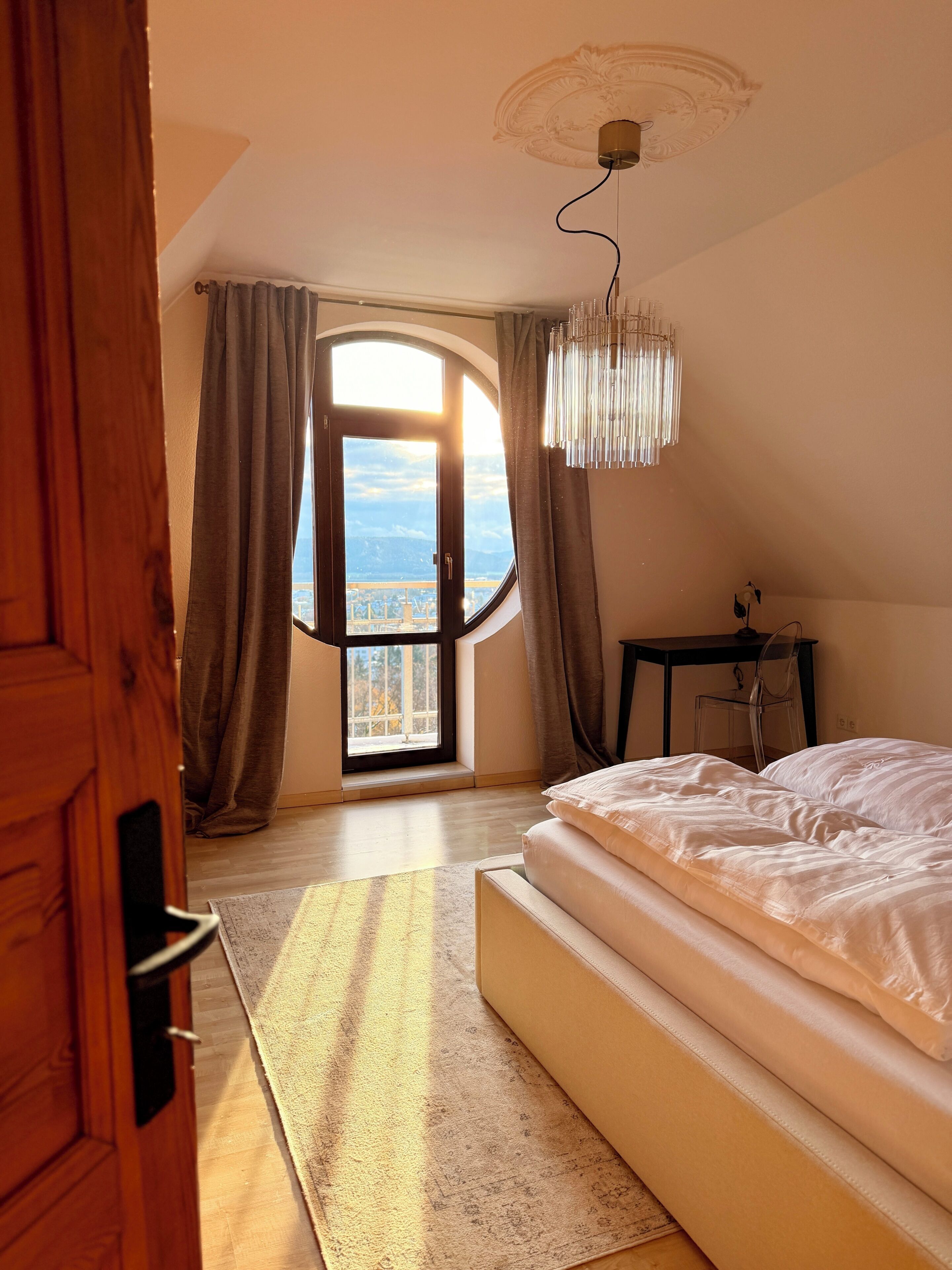 2 slaapkamers, een bureau, gratis wifi, beddengoed