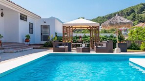 Unclassified image, 4 of 33, button - Holiday Home 'Villa Ambroise Alhaurín De La Torre' with Wi-Fi and Air Conditioning (Pinos de Alhaurín)