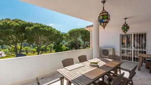 Immagine non classificata, 2 di 33, pulsante