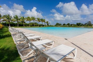 Pool - 2 Bedrooms with Pool View (Punta Cana)