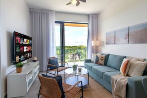 TV - One-bedroom apartment in Vistacana, Punta Cana (Punta Cana)