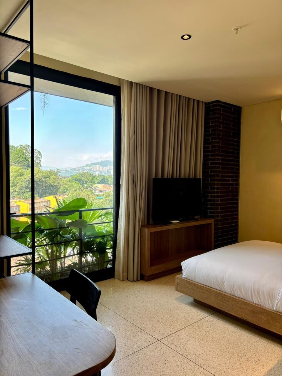 Standard Double Room | Pillowtop beds, in-room safe, desk, laptop workspace