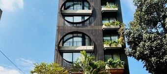 Hotel Iconik