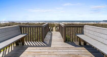 BRAND NEW Oceanfront Dunes Condo w/ Balcony & Pool