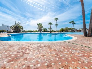 Pool - Sunny Golden 1BDR Apartment w/ Beach & Pool access included (Cabanas de Tavira)